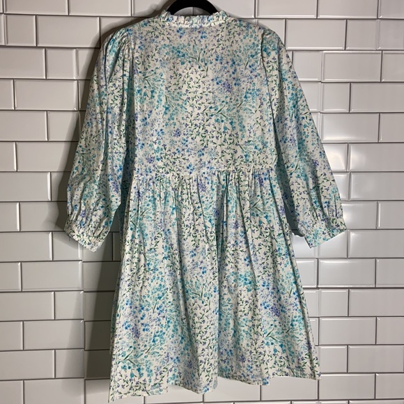 Zara bloggers fave floral flounce hem mini dress - Picture 9 of 13